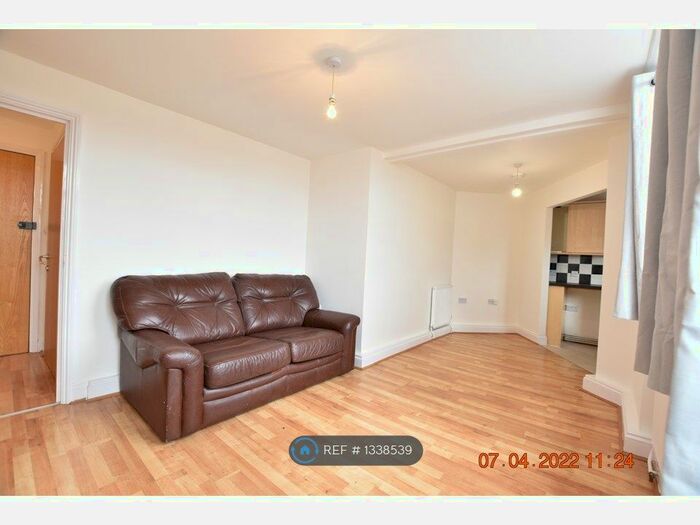1 Bedroom Flat To Rent In Guildford Street, Luton, LU1