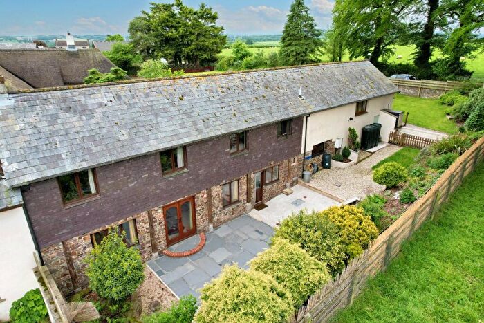 4 Bedroom Barn Conversion For Sale In Nichols Nymett Nr North Tawton, EX20