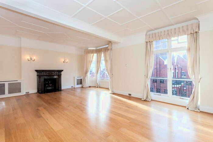 4 Bedroom Flat To Rent In Portman Mansions, Chiltern Street, London, W1U