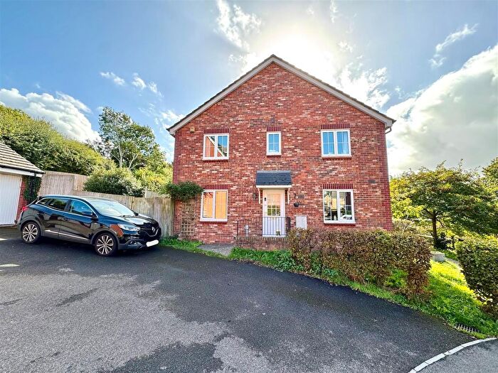 3 Bedroom End Of Terrace House For Sale In Woolpitch Wood, Chepstow, NP16