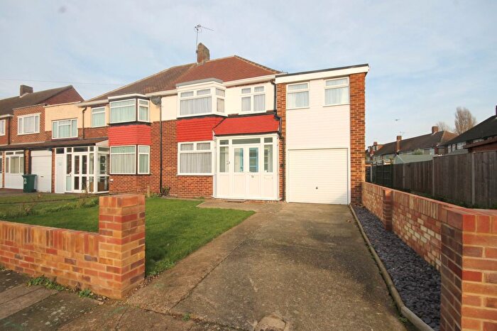 4 Bedroom Semi-Detached House To Rent In Dane Road, Ashford, Middlesex, TW15