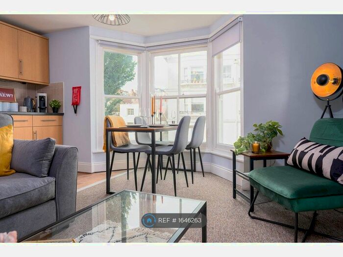 3 Bedroom Flat To Rent In East Street, Brighton, BN1