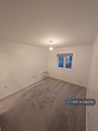 2 Bedroom Flat To Rent In Coychurch Road, Bridgend, CF31