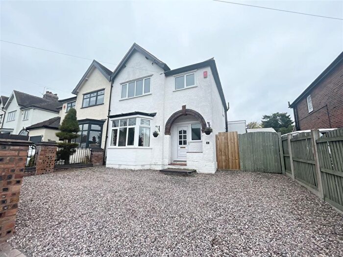 3 Bedroom Semi-Detached House To Rent In Court Lane, Newcastle, Staffordshire, ST5