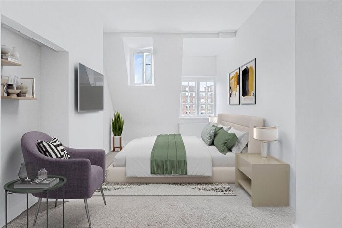 3 Bedroom Flat To Rent In Holland Park Road, Holland Park, London, W14