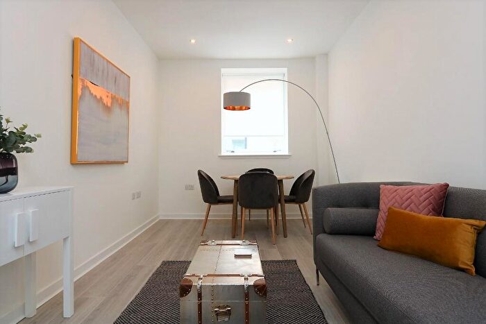 2 Bedroom Flat To Rent In Candleriggs Court, Glasgow, G1
