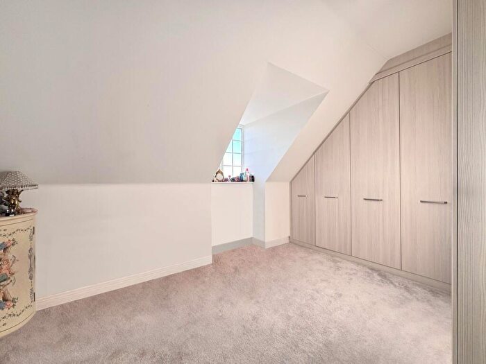 5 Bedroom Detached House For Sale In King Street, Faringdon, SN7