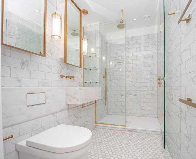 2 Bedroom Apartment To Rent In Gauging Square, London, E1W