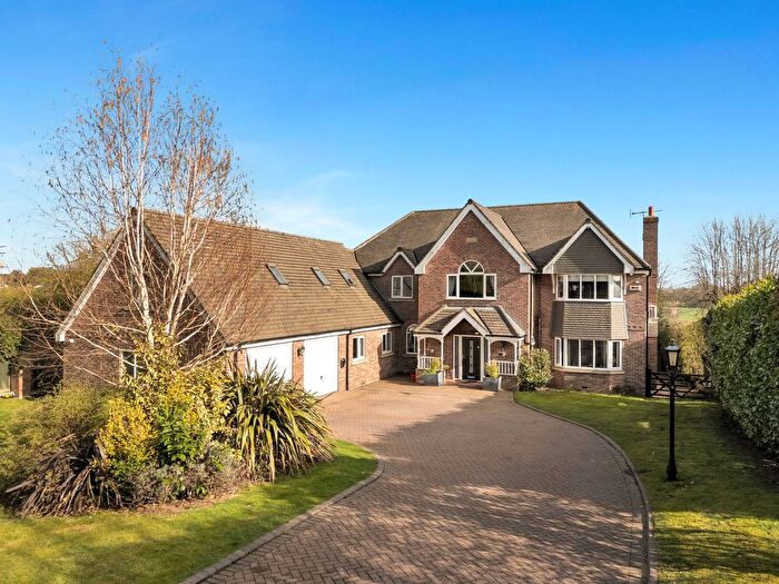 5 Bedroom Detached House For Sale In Holling Moor Lane, Wickersley, Rotherham, S66