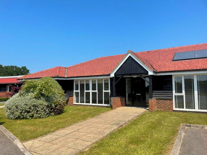 2 Bedroom Bungalow To Rent In The Green, GU8