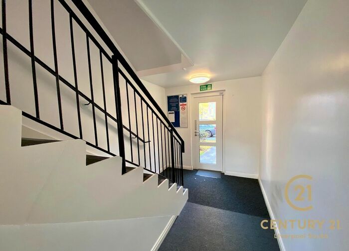 2 Bedroom Flat To Rent In Alderman Road, Hunts Cross, L24