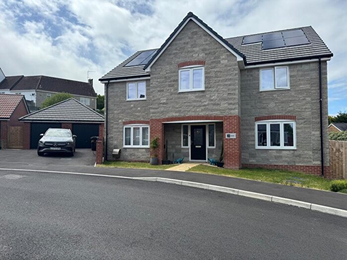 5 Bedroom Detached House For Sale In Church Close, Templecombe, BA8