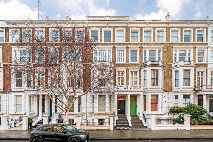 Studio To Rent In Longridge Road, Earls Court, SW5