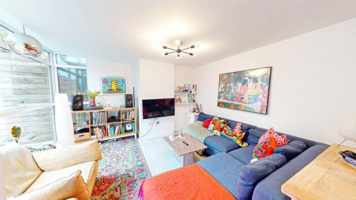 2 Bedroom Apartment For Sale In Quantum, Chapeltown Street, Manchester, M1