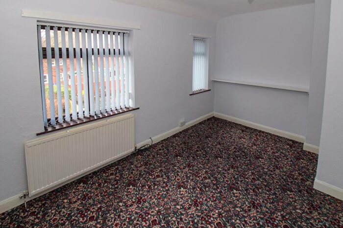 3 Bedroom Semi-Detached House For Sale In Verdun Crescent, Rochdale, OL11