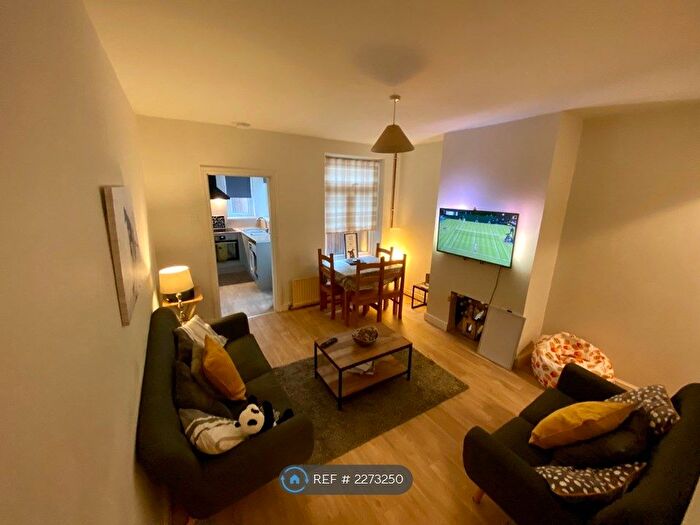 3 Bedroom Terraced House To Rent In Merchant Street, Derby, DE22