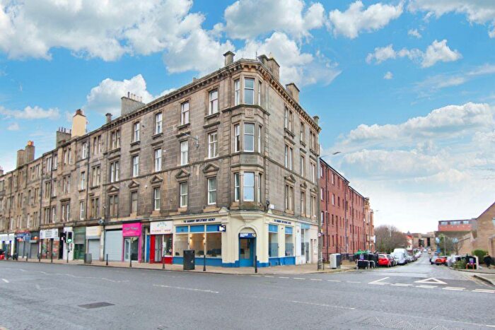 2 Bedroom Flat For Sale In / Great Junction Street, Edinburgh, EH6