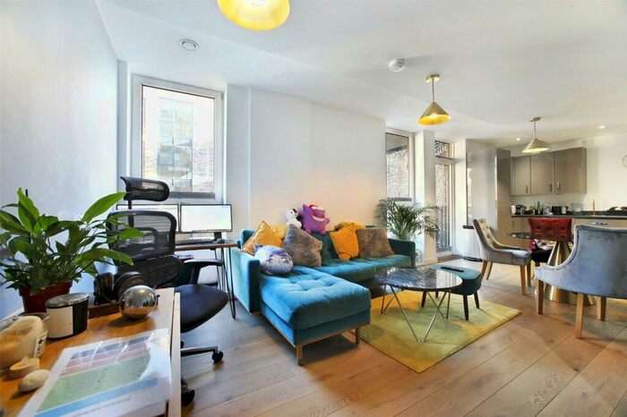 2 Bedroom Apartment To Rent In The Levers, Amelia Street, London, SE17