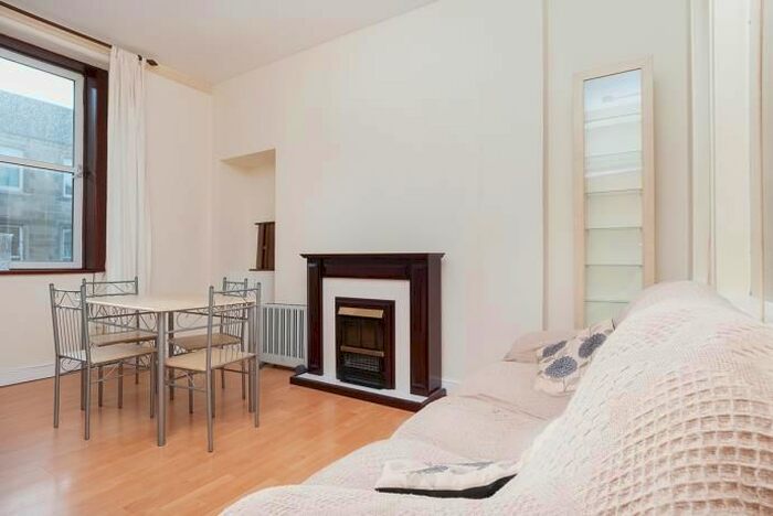1 Bedroom Flat To Rent In Lorne Street, Edinburgh, EH6