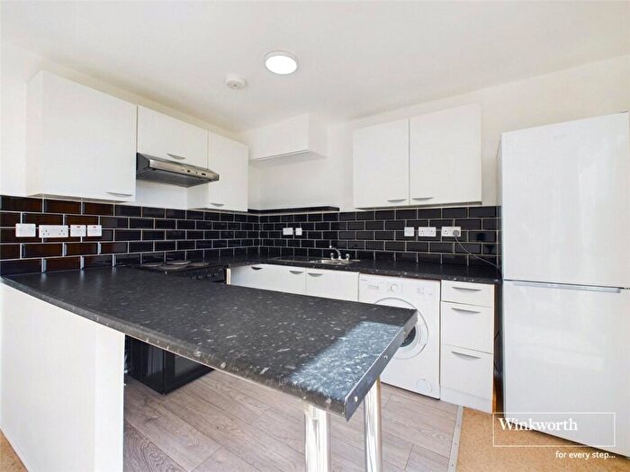 2 Bedroom Apartment To Rent In Fieldview Court, - Fryent Close, Kingsbury, London, NW9