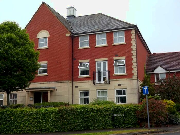 1 Bedroom Flat To Rent In Green Lane, Devizes, SN10
