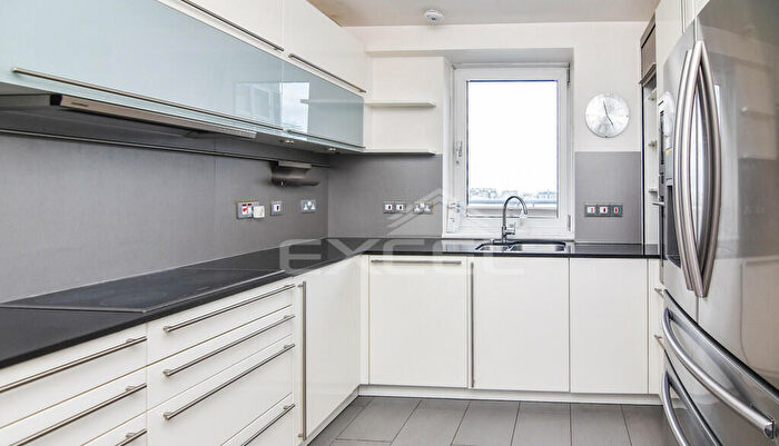 3 Bedroom Penthouse To Rent In Abbey Road, St Johns Wood, London, NW8