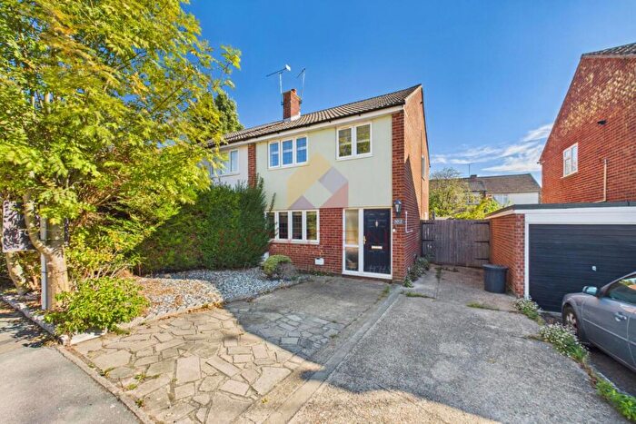 3 Bedroom Semi-Detached House For Sale In Lavender Close, Tiptree, CO5