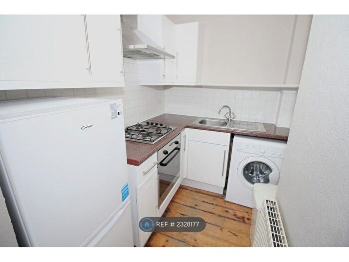 1 Bedroom Flat To Rent In Orwell Place, Edinburgh, EH11