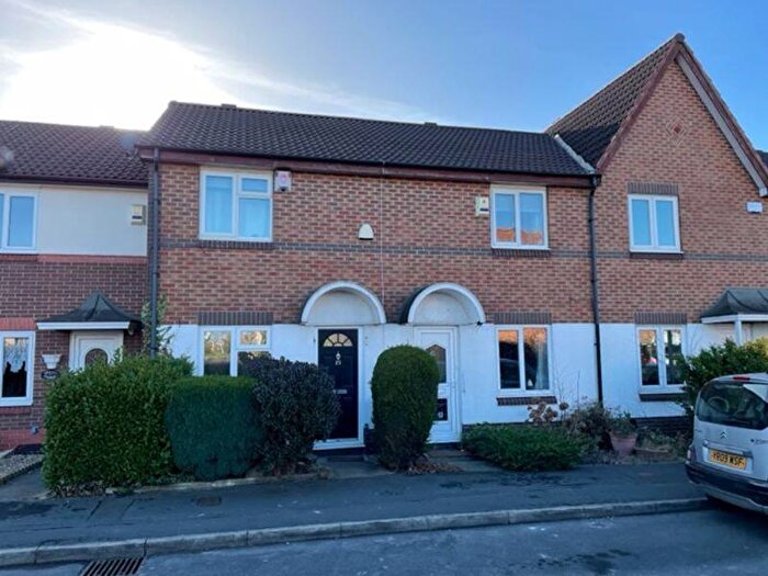 2 Bedroom Detached House To Rent In Gardeners Court, Leeds, LS10