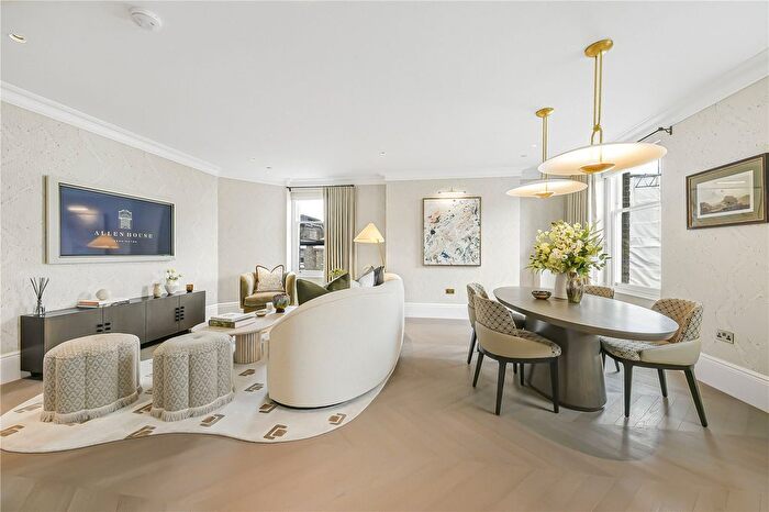 2 Bedroom Flat For Sale In Allen House, Allen Street, London, W8