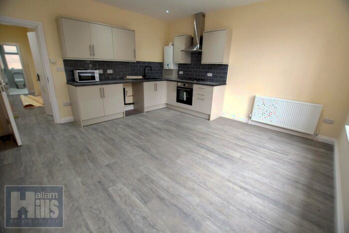 2 Bedroom Flat To Rent In Clarkegrove Road, Sheffield, S10