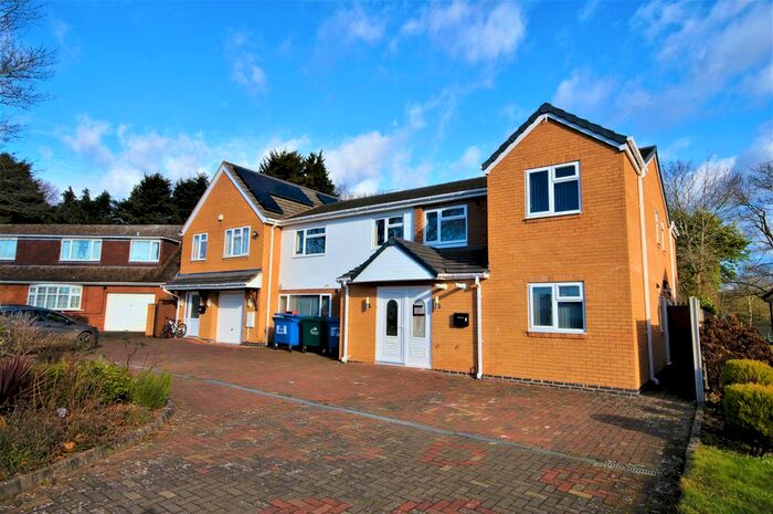 6 Bedroom Flat To Rent In Old Mill Avenue, Canley, Coventry CV4