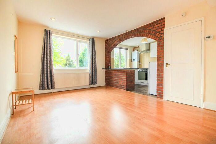 1 Bedroom Maisonette To Rent In Queens Walk, Harrow, HA1