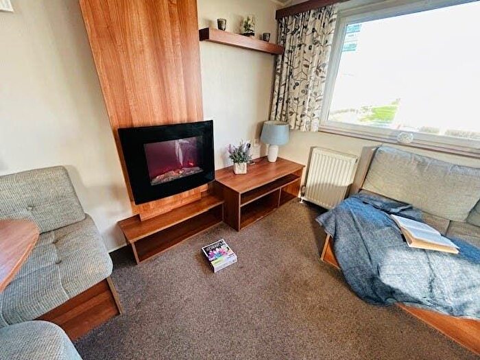 3 Bedroom Park Home For Sale In Winchelsea, TN36