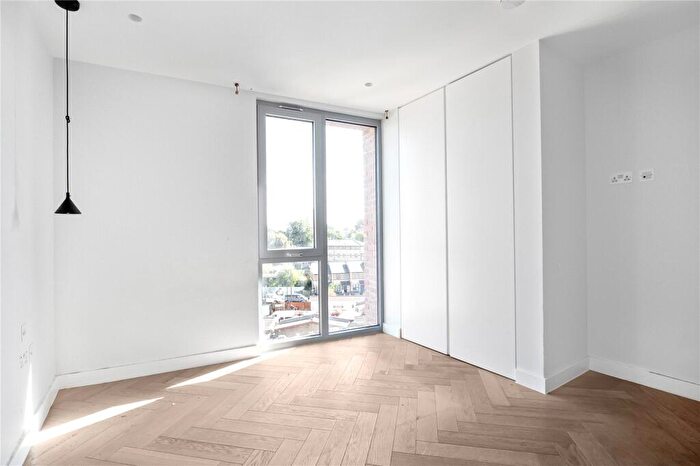 2 Bedroom Apartment To Rent In Parkhaus, Maple Path, Hackney, London, E5