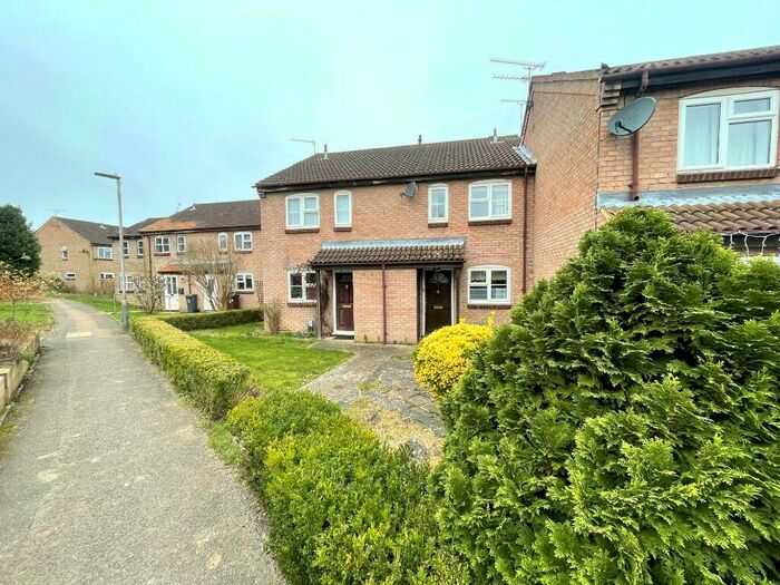 2 Bedroom Terraced House To Rent In Brecken Close, St. Albans, Hertfordshire, AL4