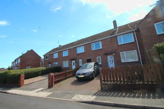 3 Bedroom Terraced House To Rent In Lime Grove, Newcastle Upon Tyne, NE40