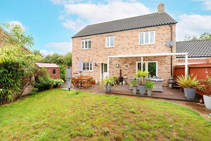 4 Bedroom Detached House For Sale In Dunlin Drive, Cringleford, NR4