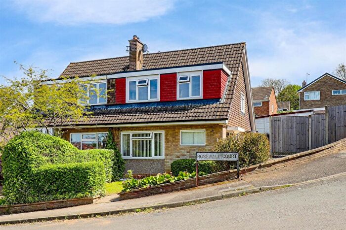 3 Bedroom Semi Detached House For Sale In Darlton Drive, Arnold, Nottinghamshire, NG5