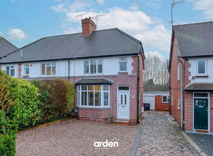 3 Bedroom Semi Detached House For Sale In School Lane, Lickey End, B60
