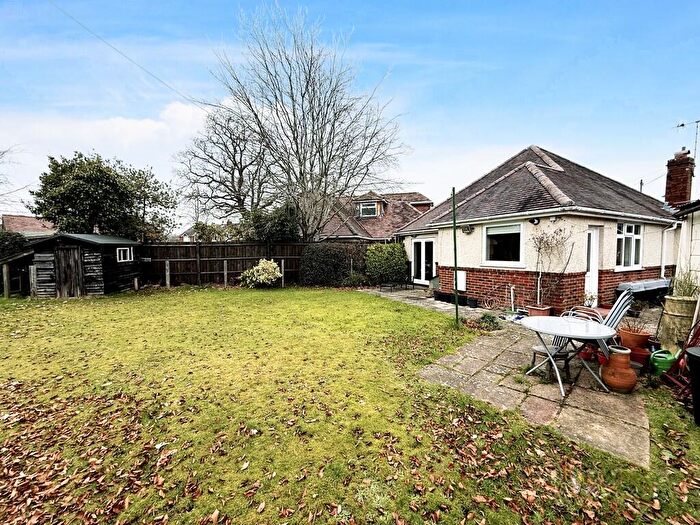 2 Bedroom Detached Bungalow To Rent In Northlands Close, Totton, SO40