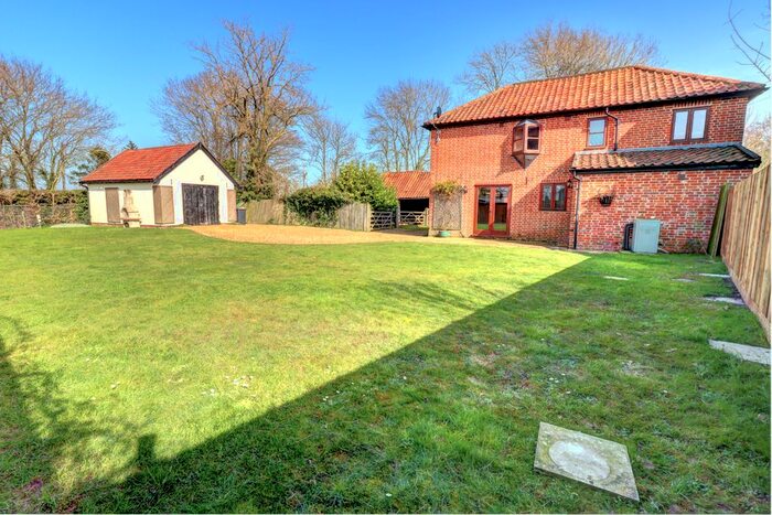 2 Bedroom Detached House For Sale In The Common, Metfield, Suffolk, IP20