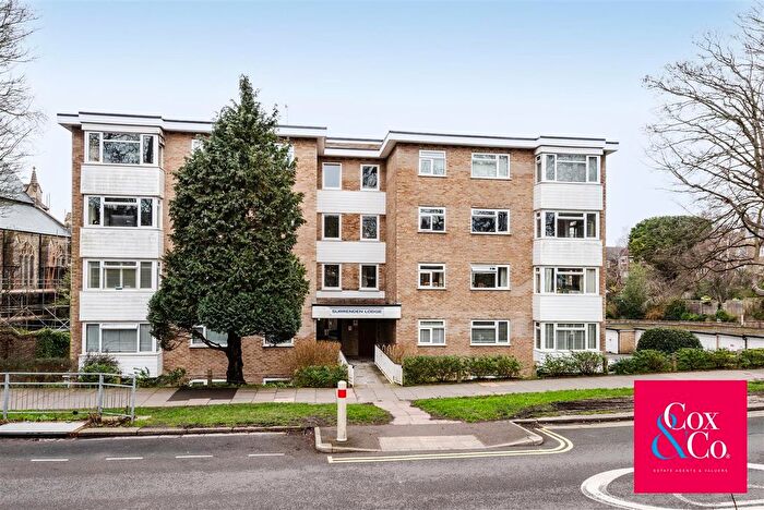 2 Bedroom Flat For Sale In Surrenden Road, Brighton, BN1