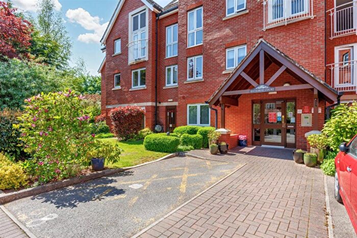 1 Bedroom Retirement Property For Sale In Alcester Road, Stratford-Upon-Avon, CV37