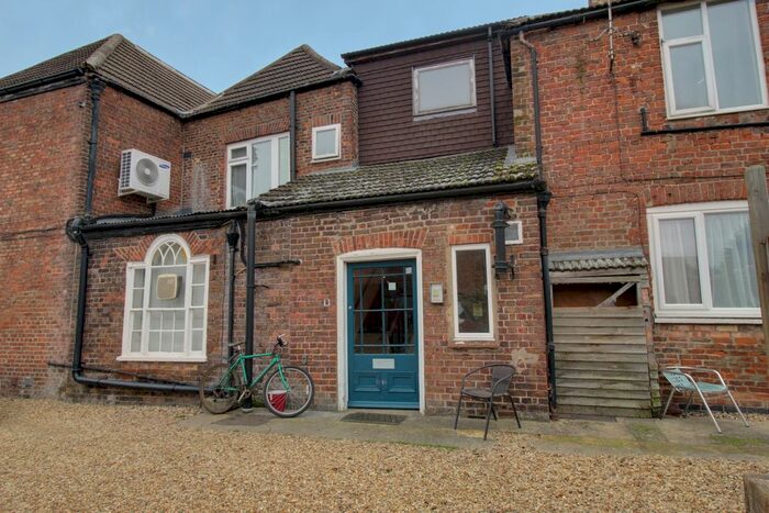 Studio To Rent In Knight Street, Pinchbeck PE11