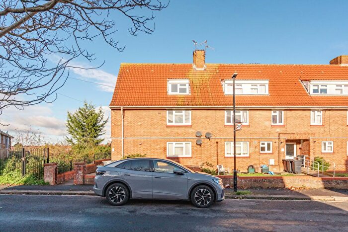 2 Bedroom Maisonette For Sale In Westleigh Park, Hengrove, Bristol., BS14