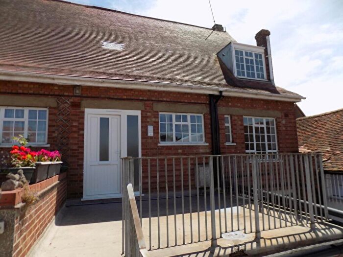2 Bedroom Flat To Rent In High Street, Halstead, CO9