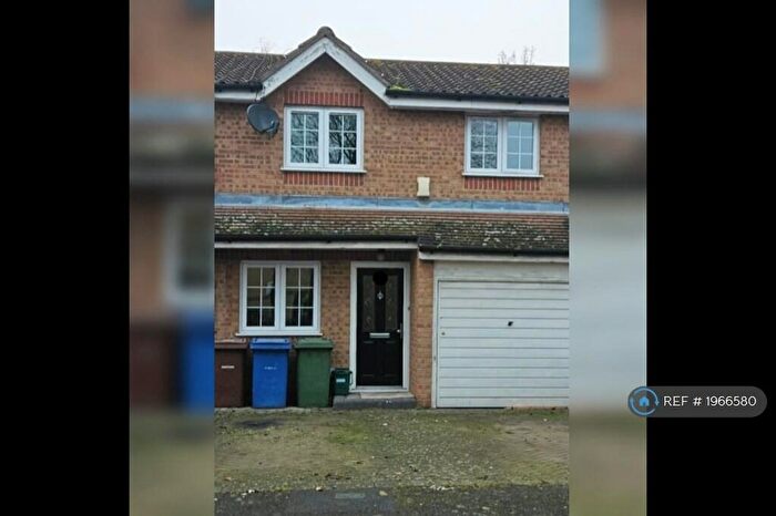 3 Bedroom Terraced House To Rent In Linnet Way, Purfleet, RM19