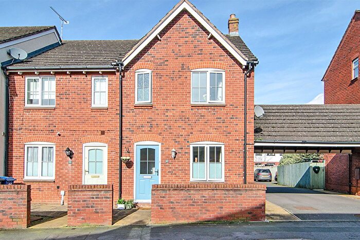 3 Bedroom Property For Sale In Williams Avenue, Fradley, WS13
