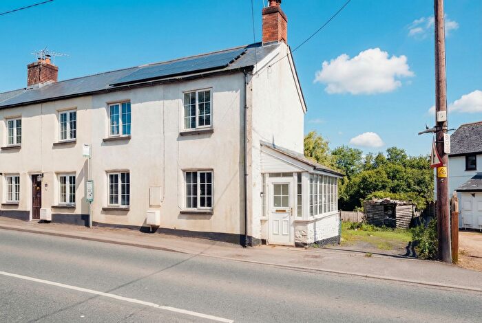 2 Bedroom Cottage For Sale In Newton St. Cyres, Exeter, EX5